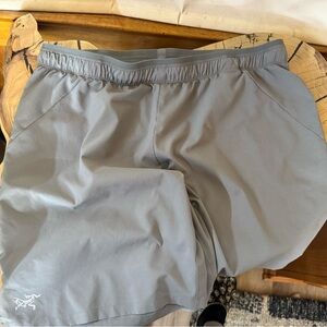 Arc'teryx Men's Athletic Gray Shorts